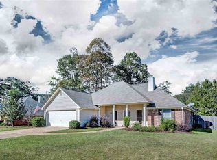 301 Afton Dr, Brandon, MS 39042