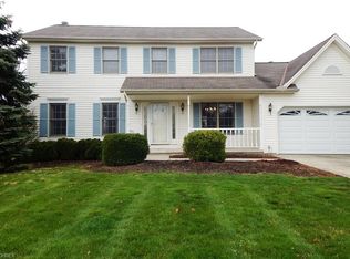 17919 Ash Dr, Strongsville, OH