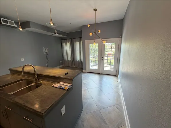 1011 Studemont St Ste 101, Houston, TX 77007