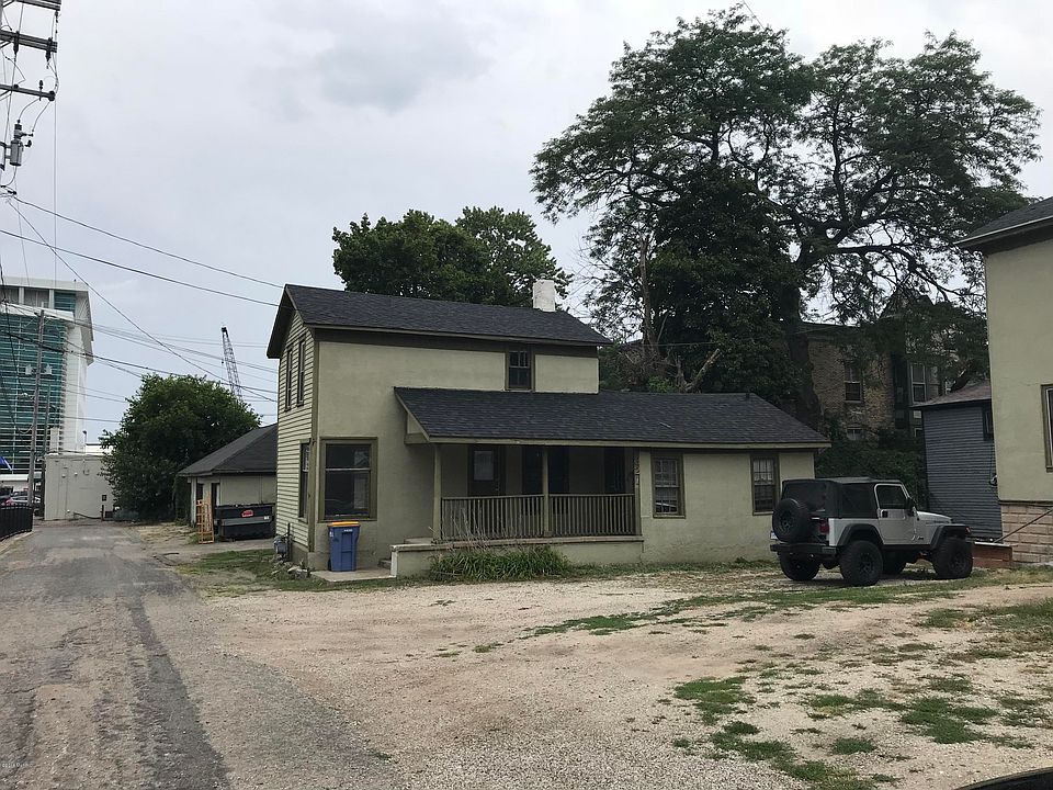 Building Photo 4