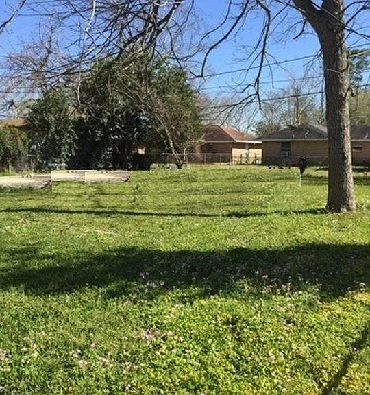 305 Midway Dr — Photo 20