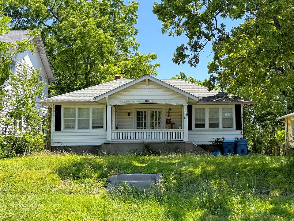 1st image of 1130 N Clay Avenue