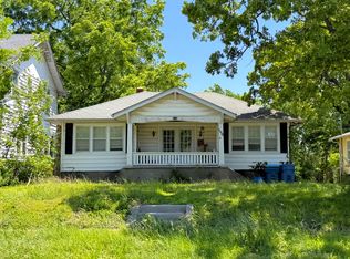 1130 N Clay Avenue, Springfield, MO 65802