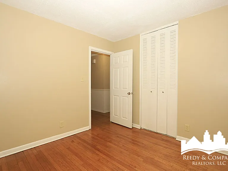4227 Kenosha Rd — Photo 4