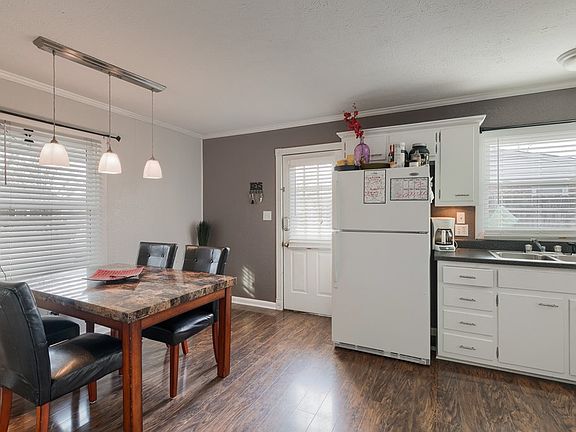 2nd image of 5409 Sturgeon Ave