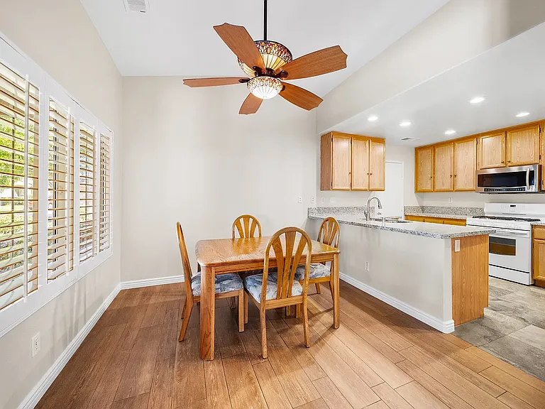 40609 Corte Albara — Photo 6