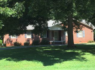 1656 Parker Ln, Henderson, NC 27536