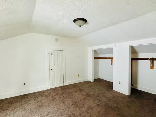 131 Van Anden St #2, Auburn, NY 13021