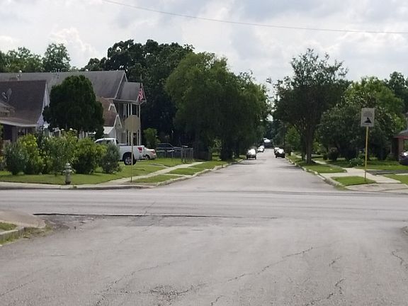 5th image of 1430 Schley Ave