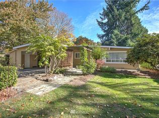 20014 Des Moines Memorial Dr, Seattle, WA