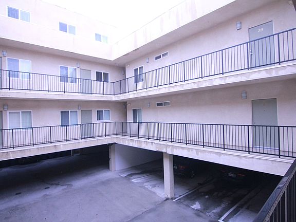 2nd image of 251 Robinson St APT 103
