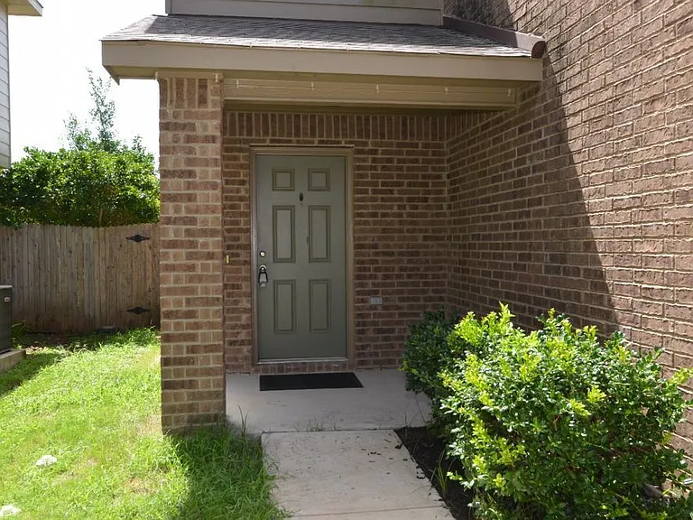 11525 Autumn Ash Dr — Photo 4
