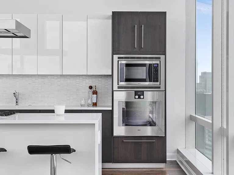 110 N Wacker Dr #3601 — Photo 48