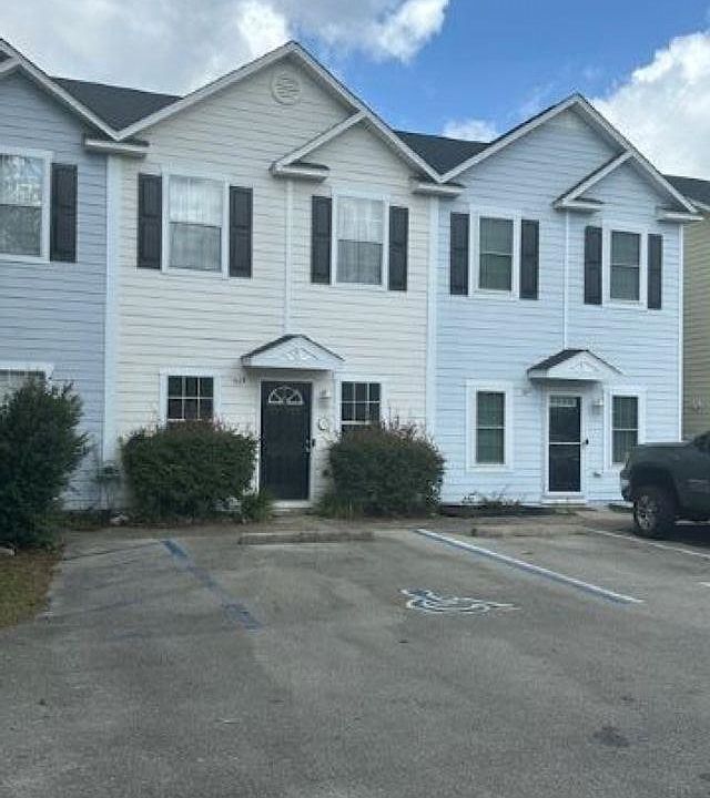 2nd image of 30 Old Courthouse Way