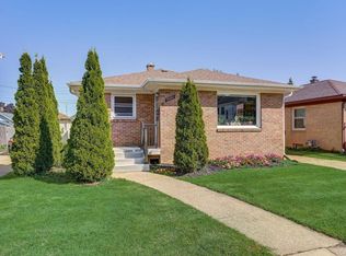 2221 Carlisle Ave, Racine, WI 53404