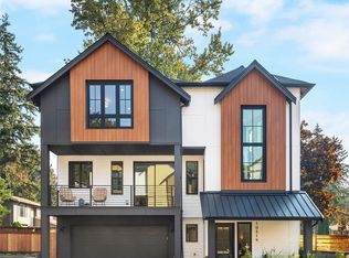 10519 SE 10th Ln, Bellevue, WA