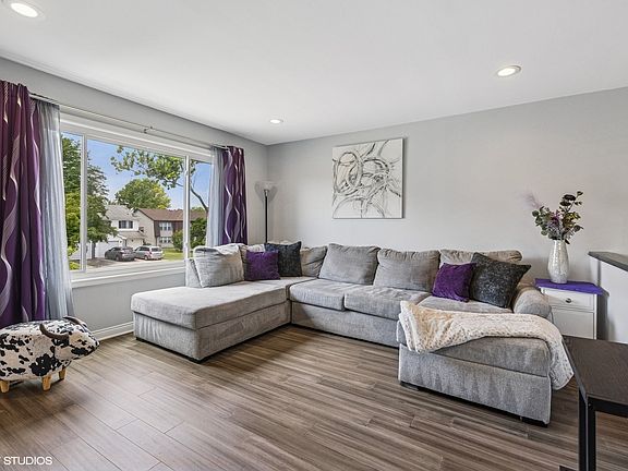 4th image of 3953 Sandpiper Dr Unit 3953