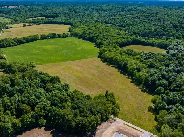 9164 Township Road 51, Mount Perry, OH 43760