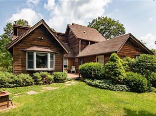 6450 Riverview Rd, Slatington, PA 18080