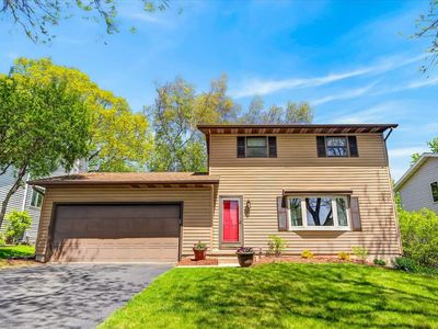 10 Flagstaff Ct, Madison, WI, 53719
