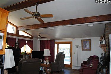 4th image of 7600 Oakwood Dr