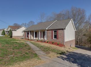 753 Cloud Dr, Clarksville, TN 37043