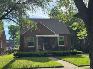 19216 Hickory St, Detroit, MI 48205