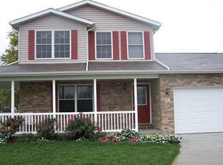 841 Mariana Ct, New Athens, IL 62264