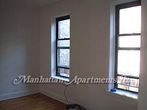 3rd image of 1025 45th St APT 3B