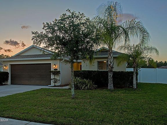 3rd image of 240 Bayberry Lakes Blvd
