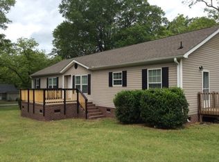 201 Edward Ave, Greenwood, SC 29649