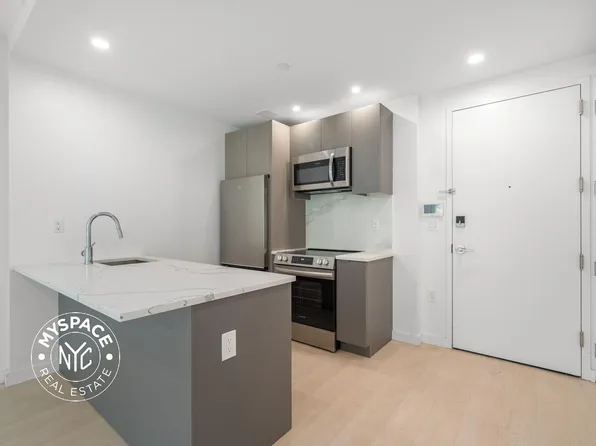 1499 Bedford Avenue image 3 of 46