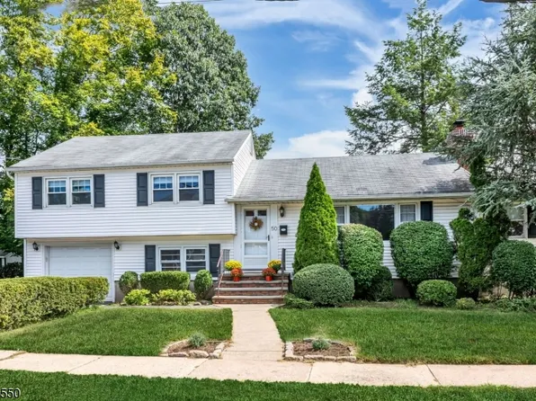 50 Sycamore Ave, Hohokus Boro, NJ 07423