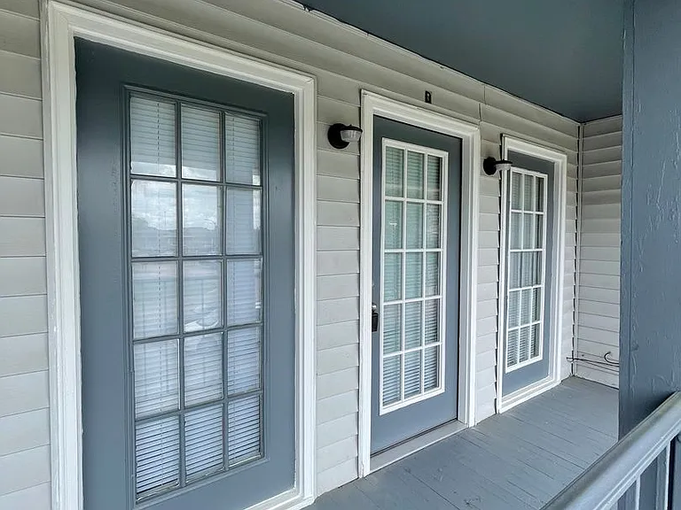 202 Cantal Dr — Photo 12