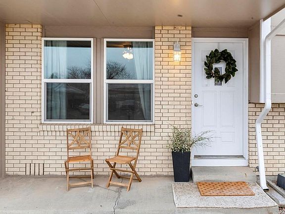 2nd image of 7 Crestaloma Dr