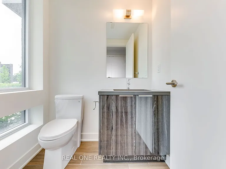 42 Sonic Way — Photo 20