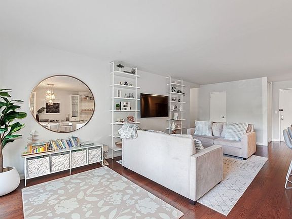 3rd image of 142 W End Ave APT 3N