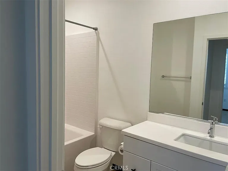 1412 El Paseo — Photo 25