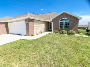 2034 Palisades Ln, Watertown, SD 57201