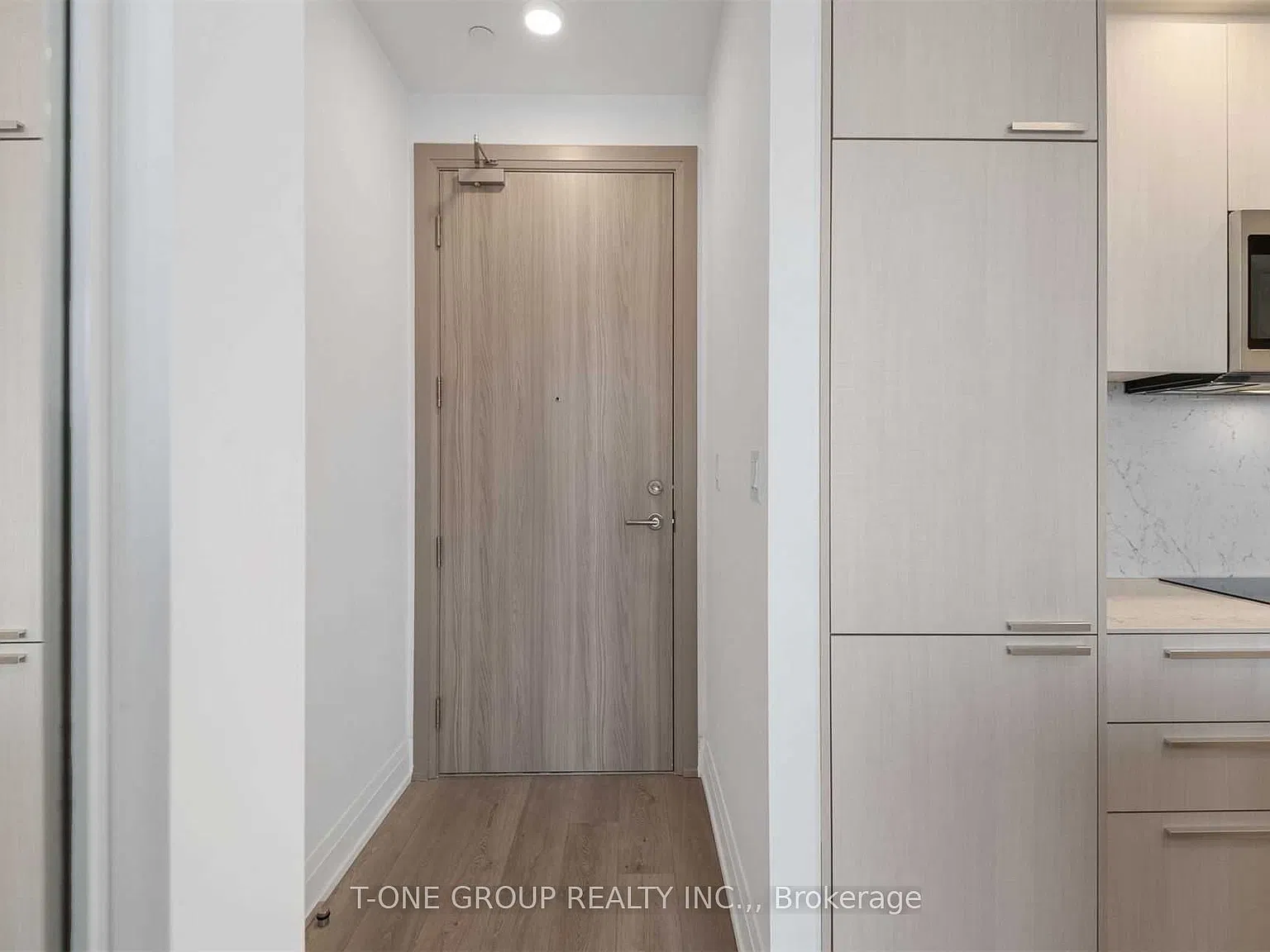 2 bed, $2,900 — Photo 2
