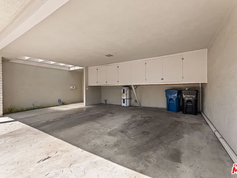 3500 W Manchester Blvd #462 — Photo 7