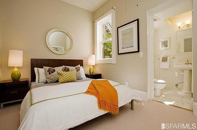Master Bedroom with en-suite bathroom