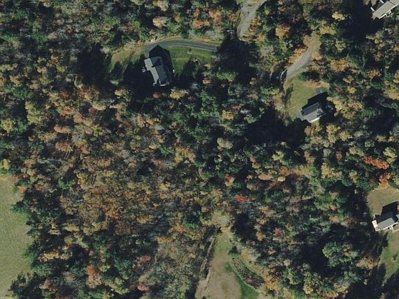 4th image of 53 Londonderry Lane