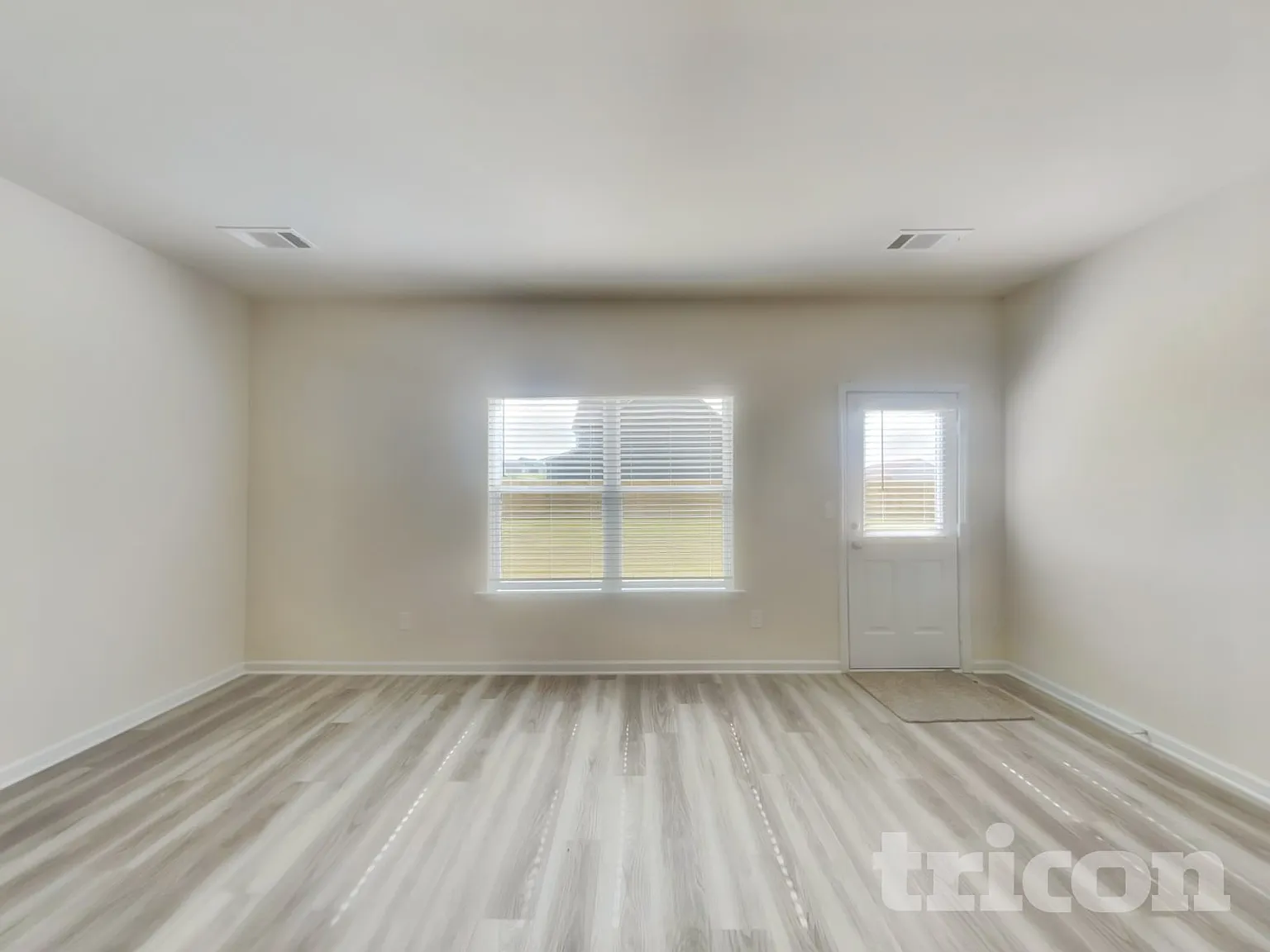307 Oliver Drive Locust Grove GA — Photo 3