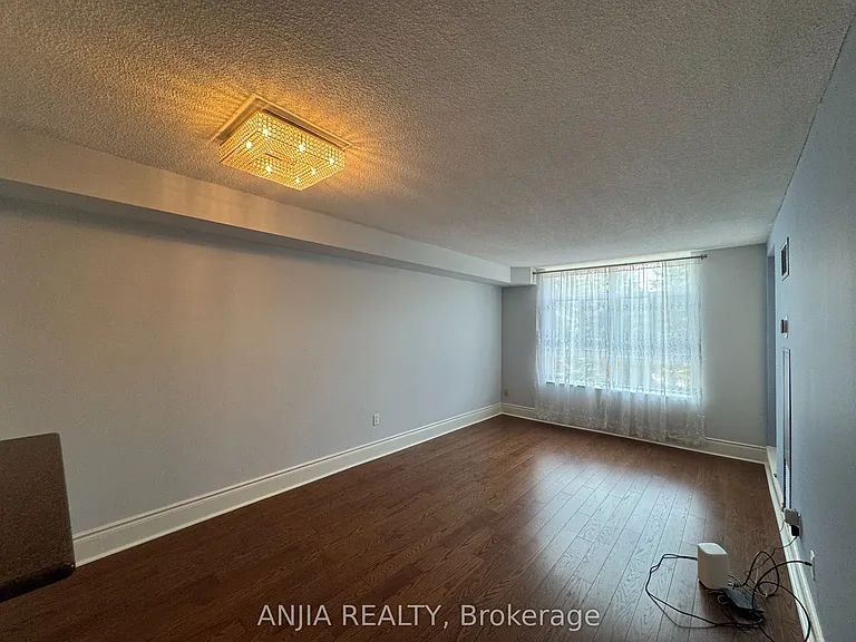 75 York Mills Rd #211 — Photo 19