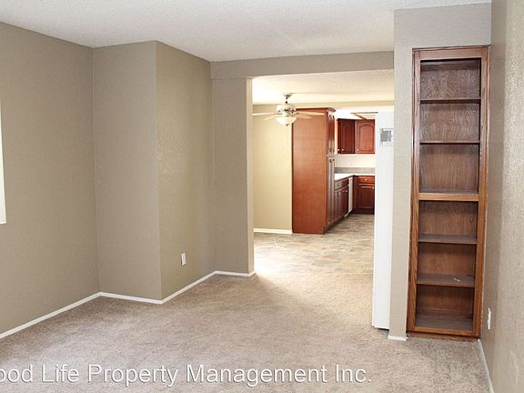 4th image of 3969 Sequoia St APT A