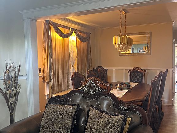 3rd image of 19 Linden Ave APT 2