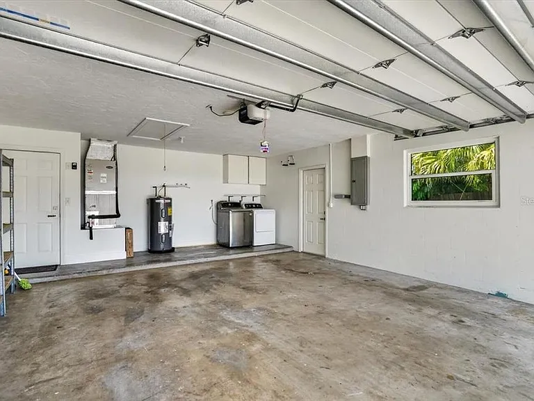 4230 Shady Oaks Ct — Photo 24