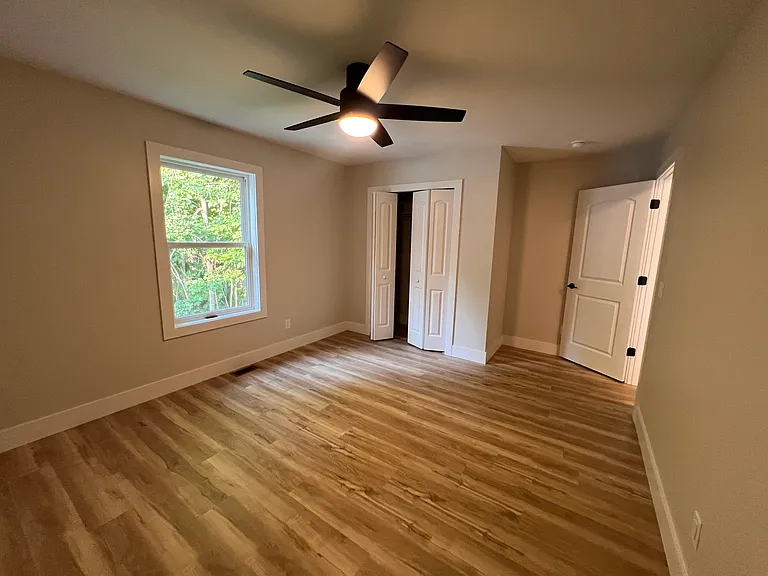 1092 Birmley Estates Dr — Photo 10