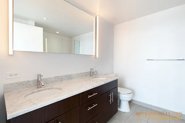 Rented by aptsandlofts.com | media 17